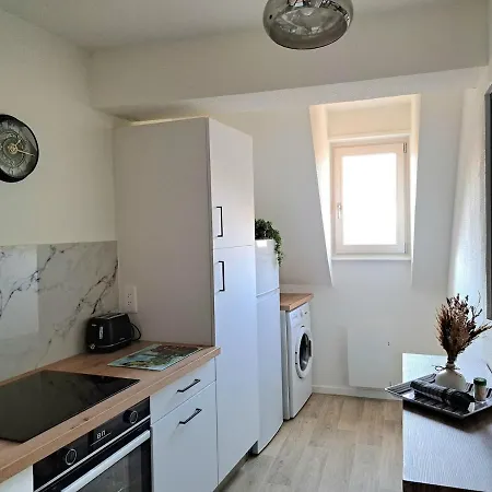 Chez Vincent - Centre Historique De Avec Parking Inclus Colmar